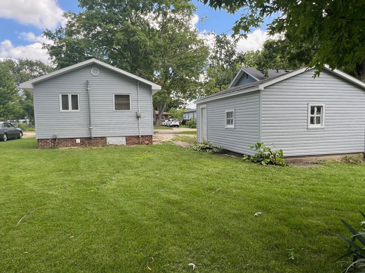 511 N Garfield Ave - Photo 5 of 17