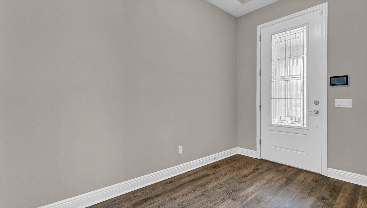 19455 Redwood Point Dr - Photo 3 of 44
