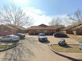 featured image of 917 Ne Tortoise Dr #A