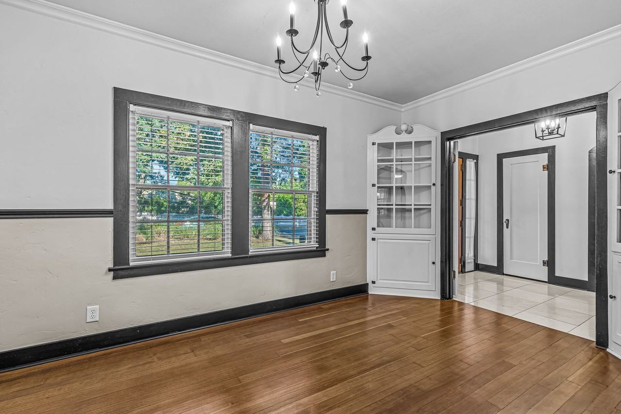 400 Clay St - Photo 6 of 50