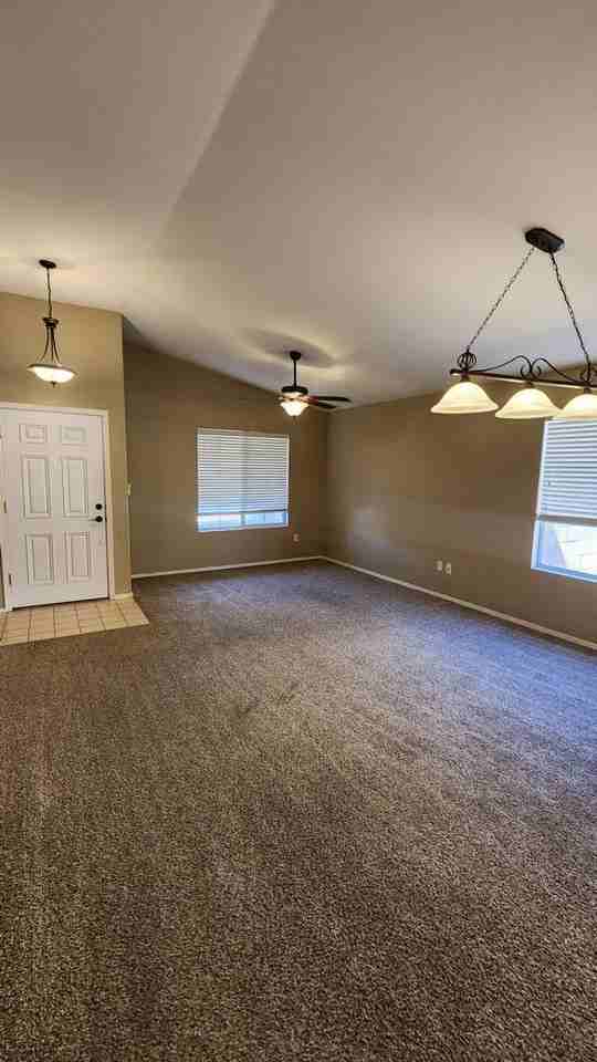 2925 E Harwell Rd - Photo 2 of 19