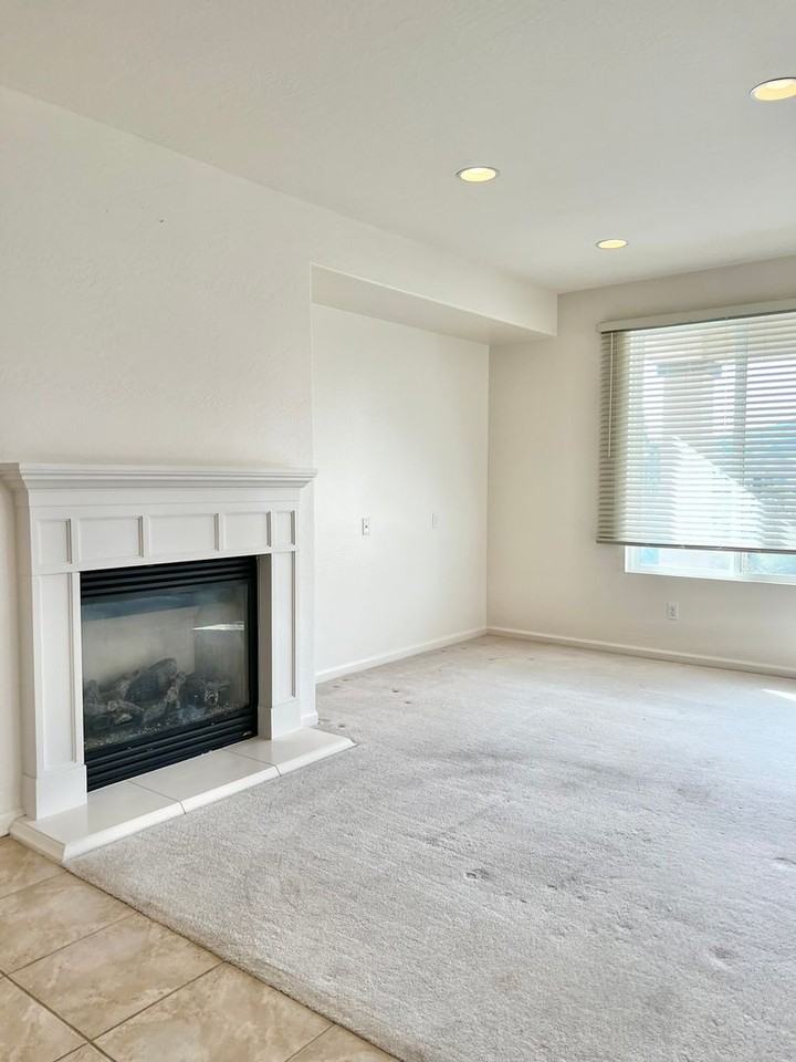 1135 Cliff Park Way - Photo 5 of 25