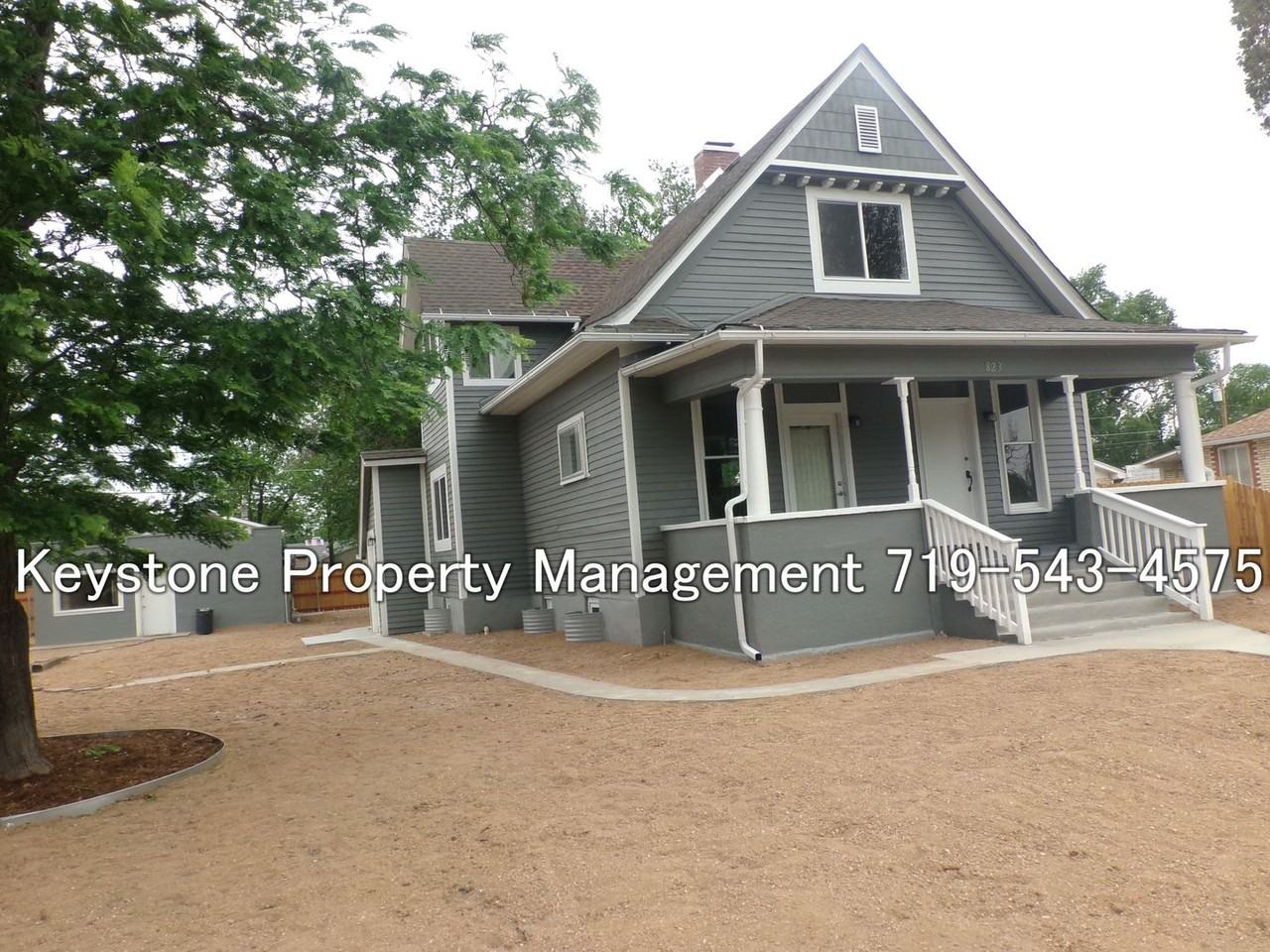 823 Brown Ave #B - Photo 2 of 9