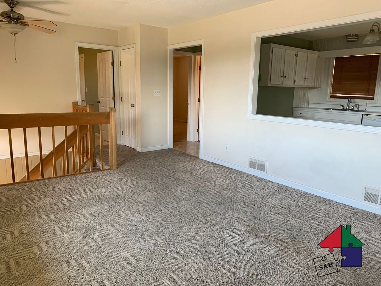 61 Spring Hollow Ln - Photo 4 of 22