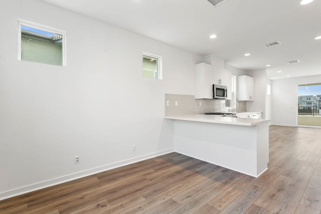 431 Potter Way - Photo 5 of 25