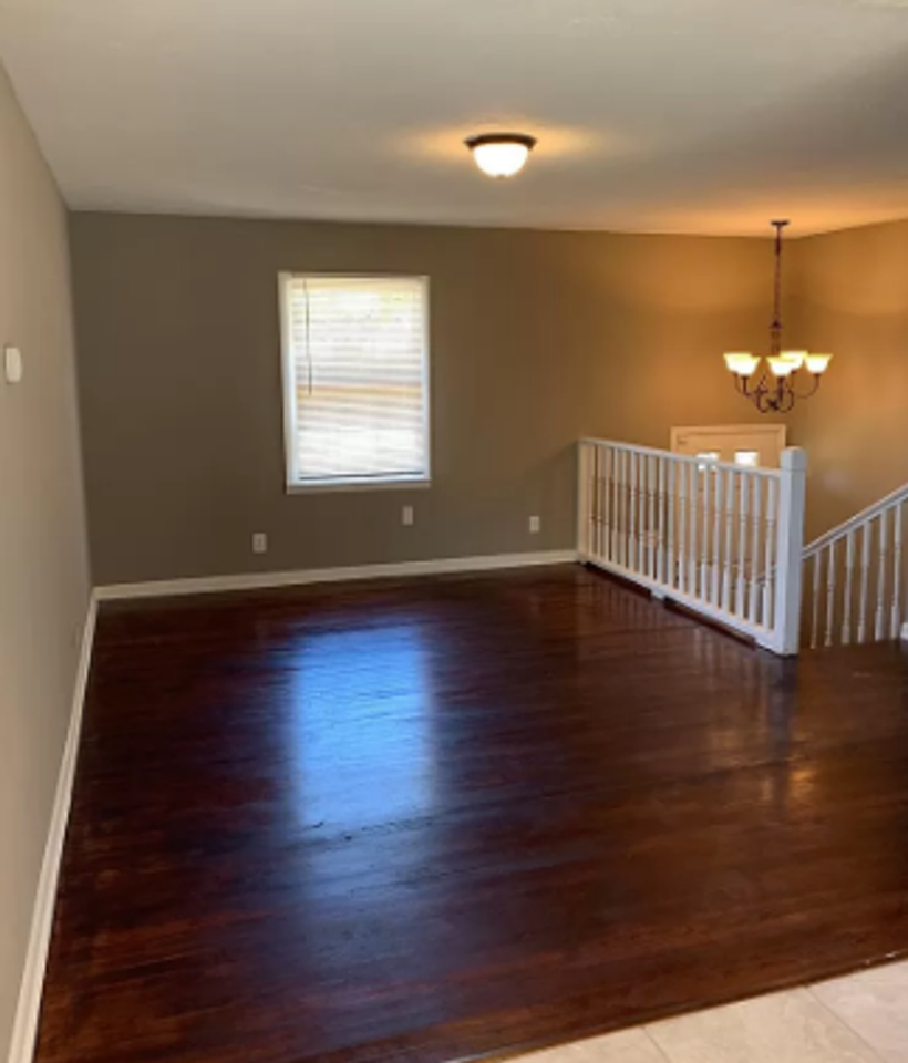 306 Atkinson Dr - Photo 3 of 18