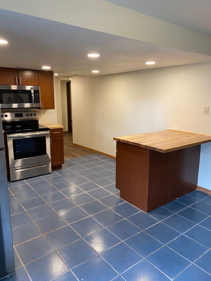 Northstar Apartments - Photo 3 of 11