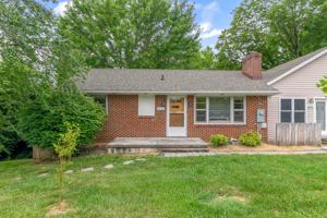 featured image of 1313 Giles Road #A