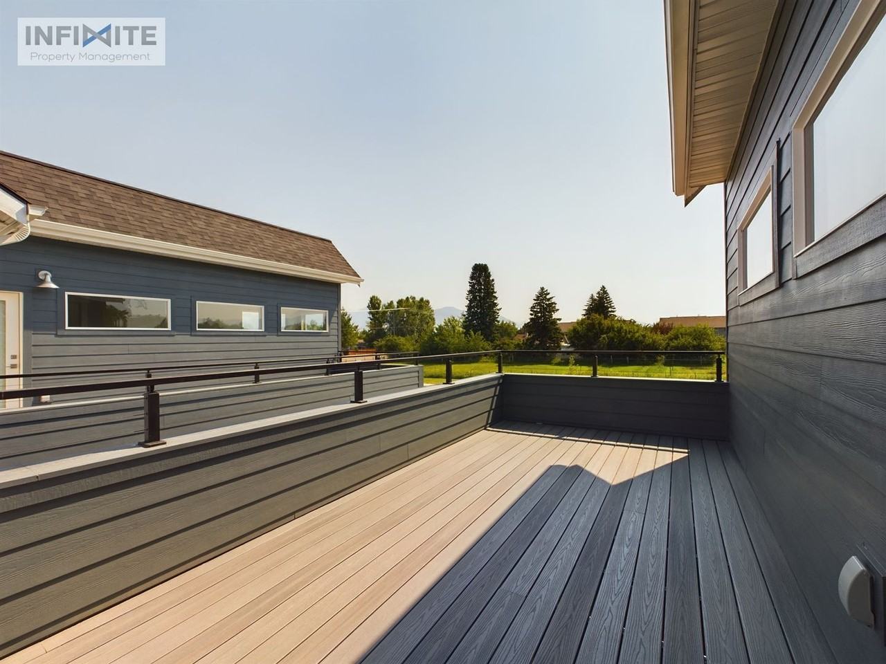 555 Meriwether Ave - Photo 3 of 24