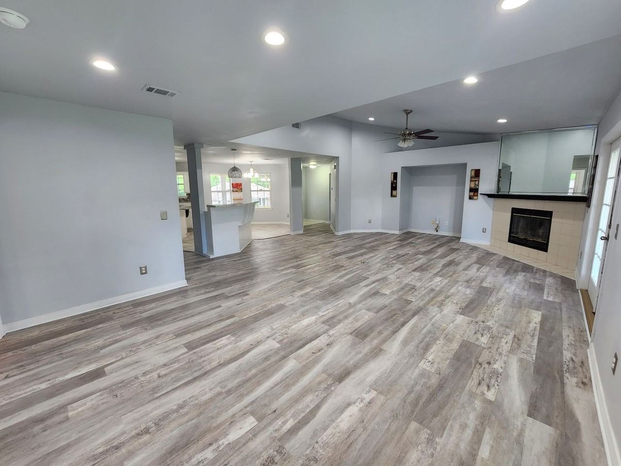 3409 Natherly Dr - Photo 3 of 26