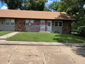 239 W College #4-7 - Photo 1 of 1