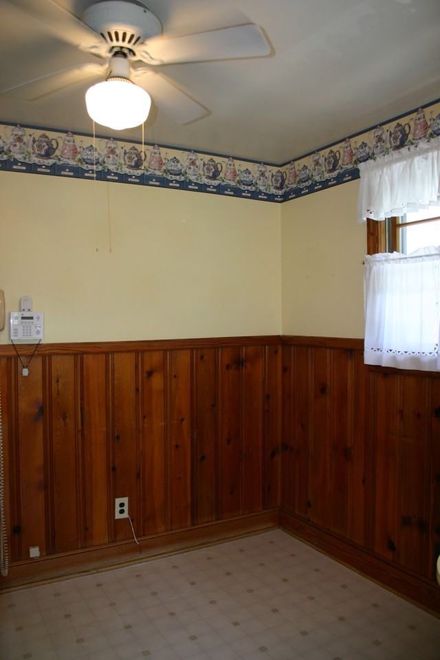1116 Deerwood St - Photo 5 of 10