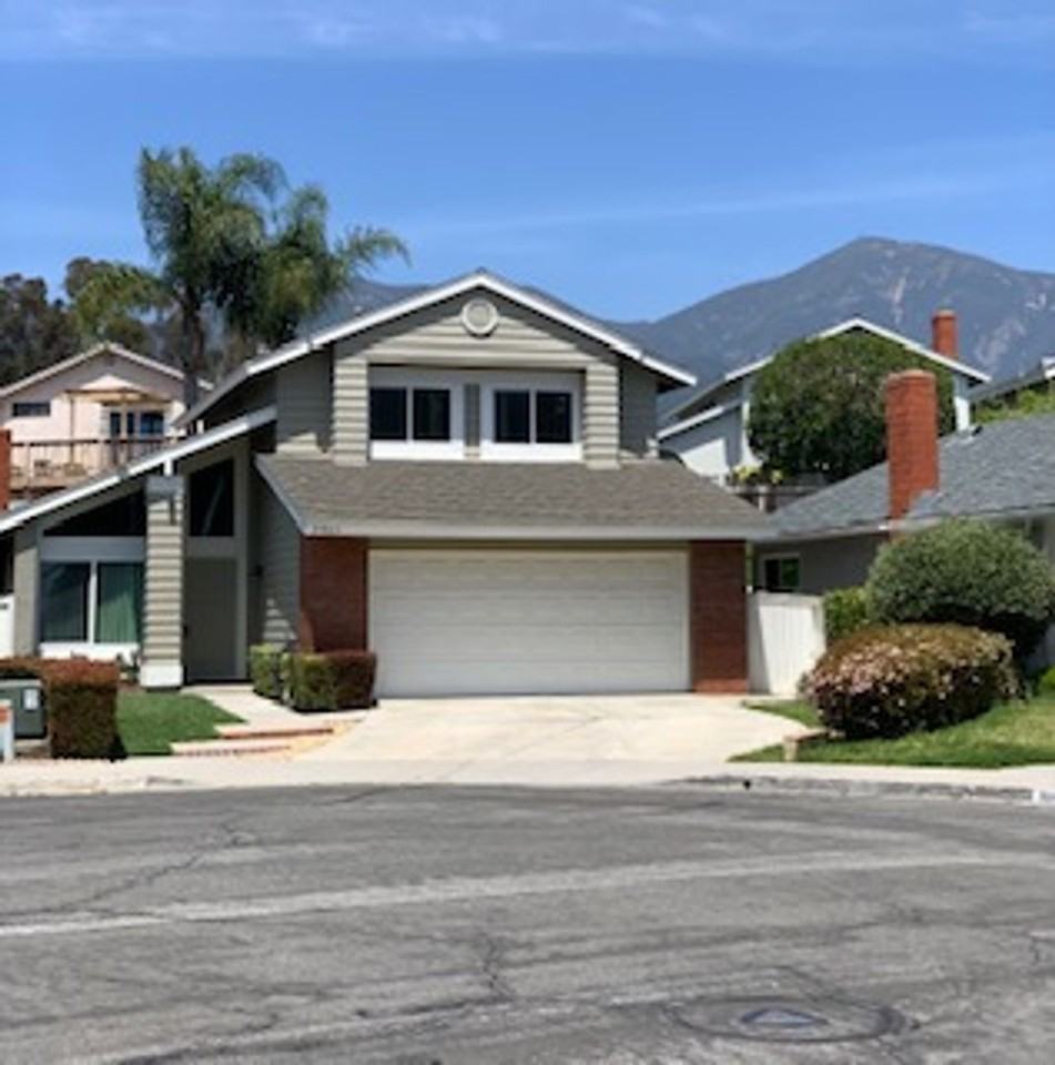 31965 Joshua Dr - Photo 2 of 44