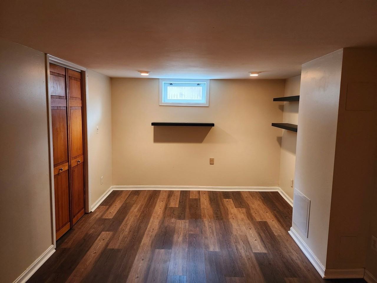 332 Marsh Lane - Photo 7 of 20