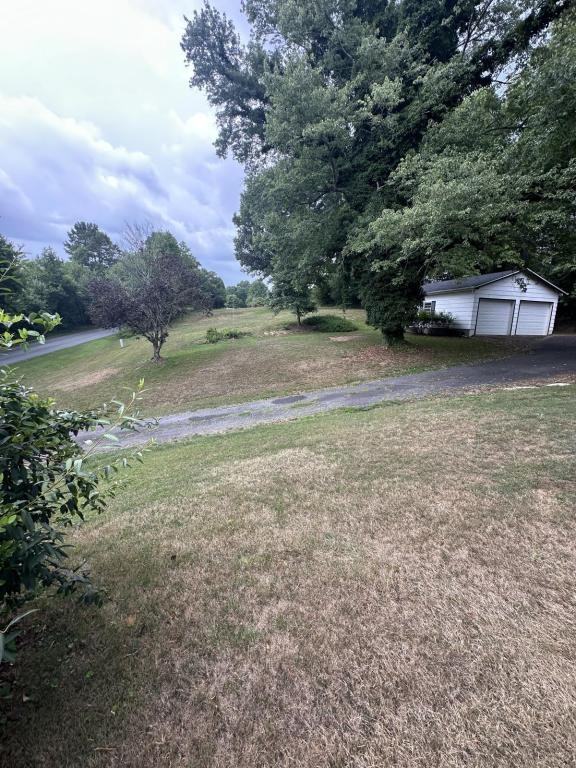 1455 Little Elkin Church Rd - Photo 2 of 16