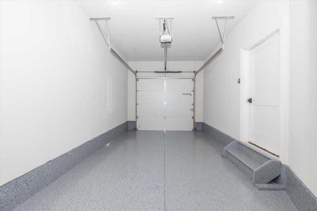 418 N Maxwell Ave - Photo 4 of 30