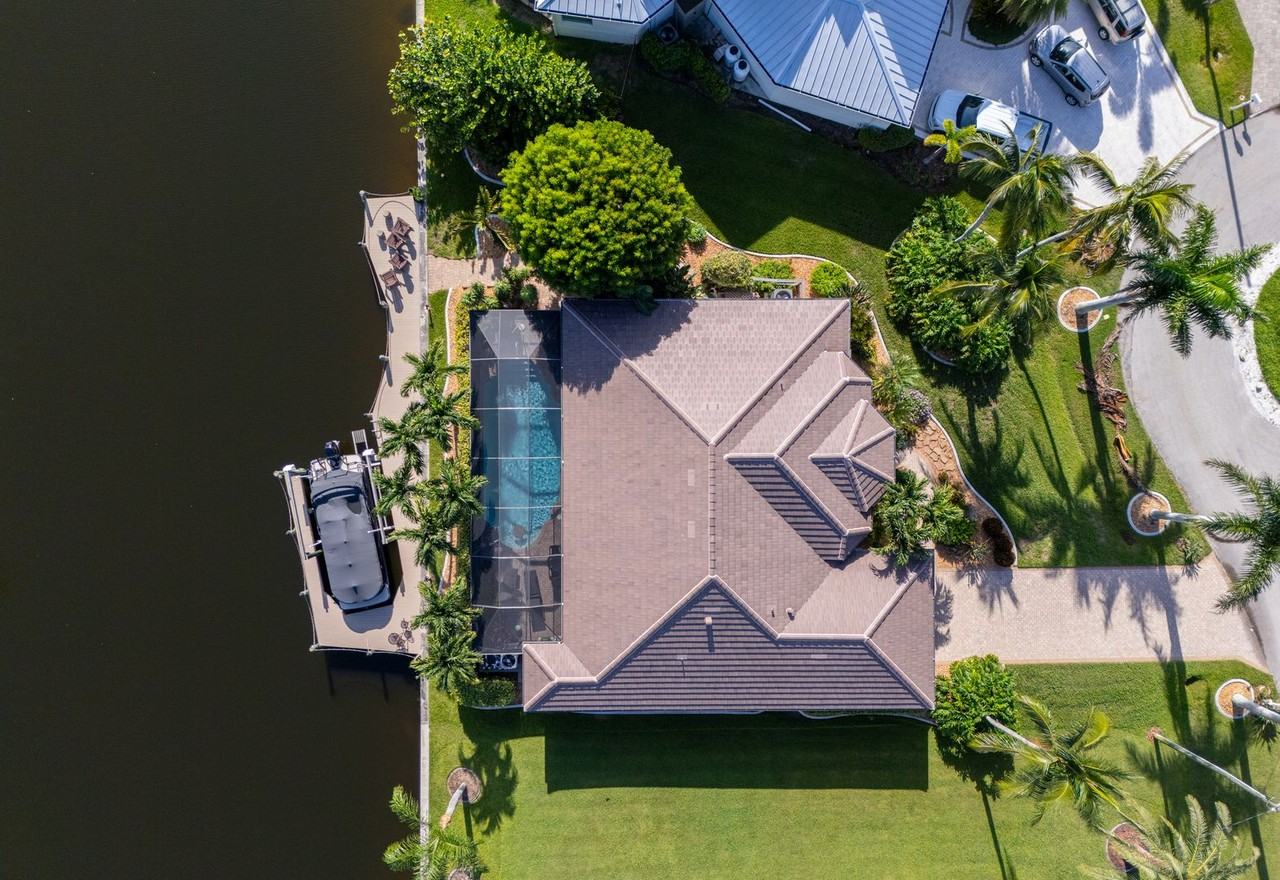 2803 Sw 39th Ter - Photo 4 of 33