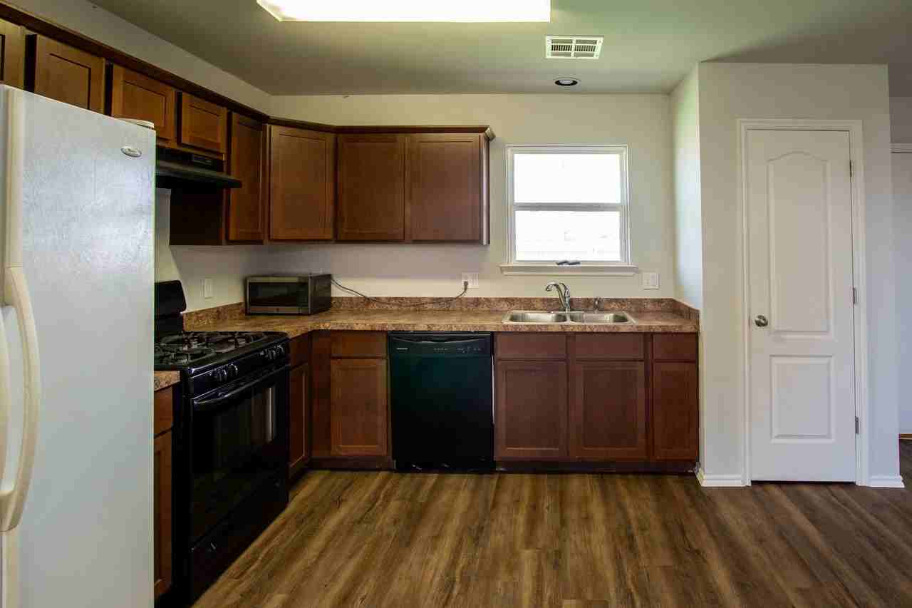 6004 Johnnie Ter - Photo 3 of 24