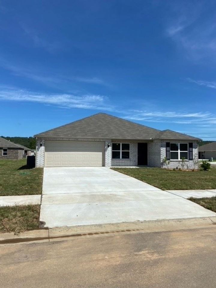 1760 Raden St - Photo 4 of 20