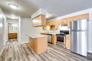 featured image of 1670 Huckleberry Ave