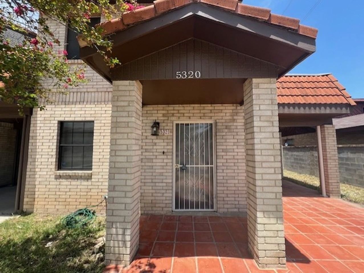 5320 Cypress Dr - Photo 2 of 19