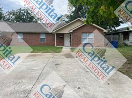 featured image of 207 W Locust St