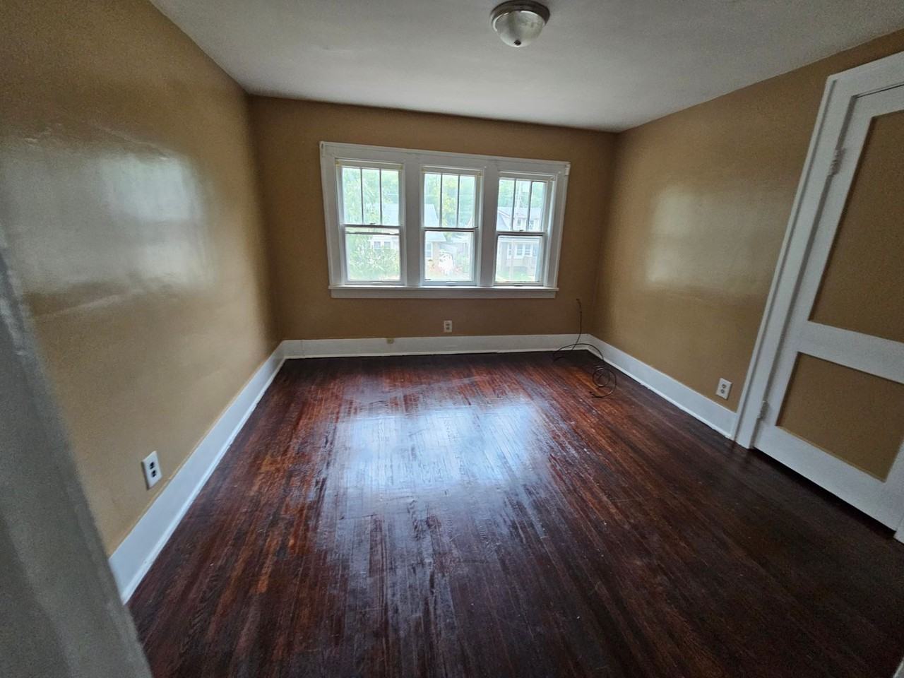 1331 North Machin Avenue - Photo 5 of 12