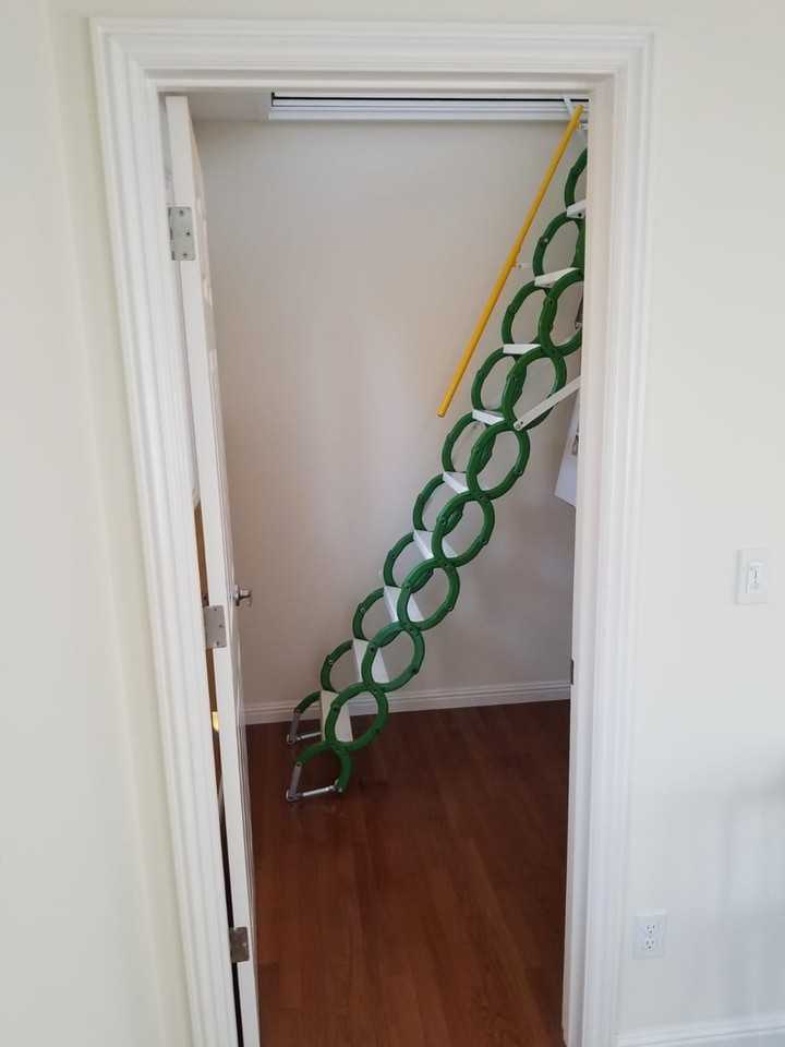 647 Seale Ave - Photo 6 of 11