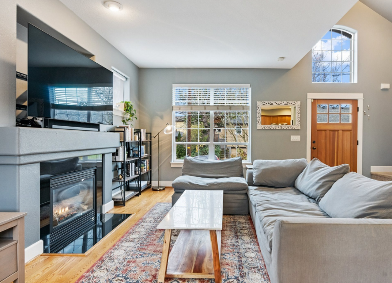 4412 Ne Grand Ave - Photo 3 of 24