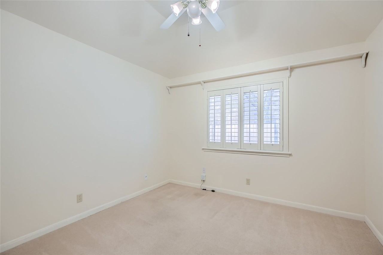 14922 Royal Orbit - Photo 6 of 11