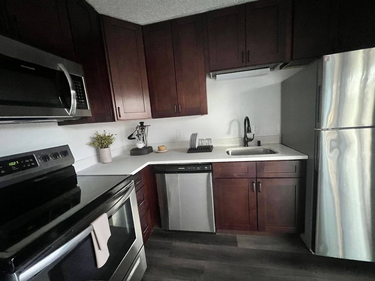 Oregon Trail Village - Photo 7 of 20