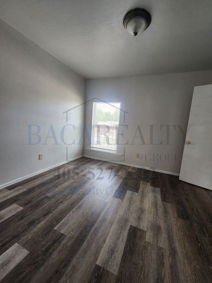 2258 Donna Dr - Photo 6 of 8