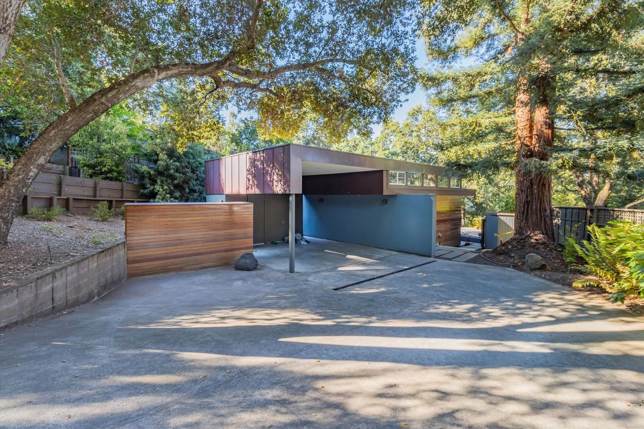 48 Hernandez Ave - Photo 2 of 19