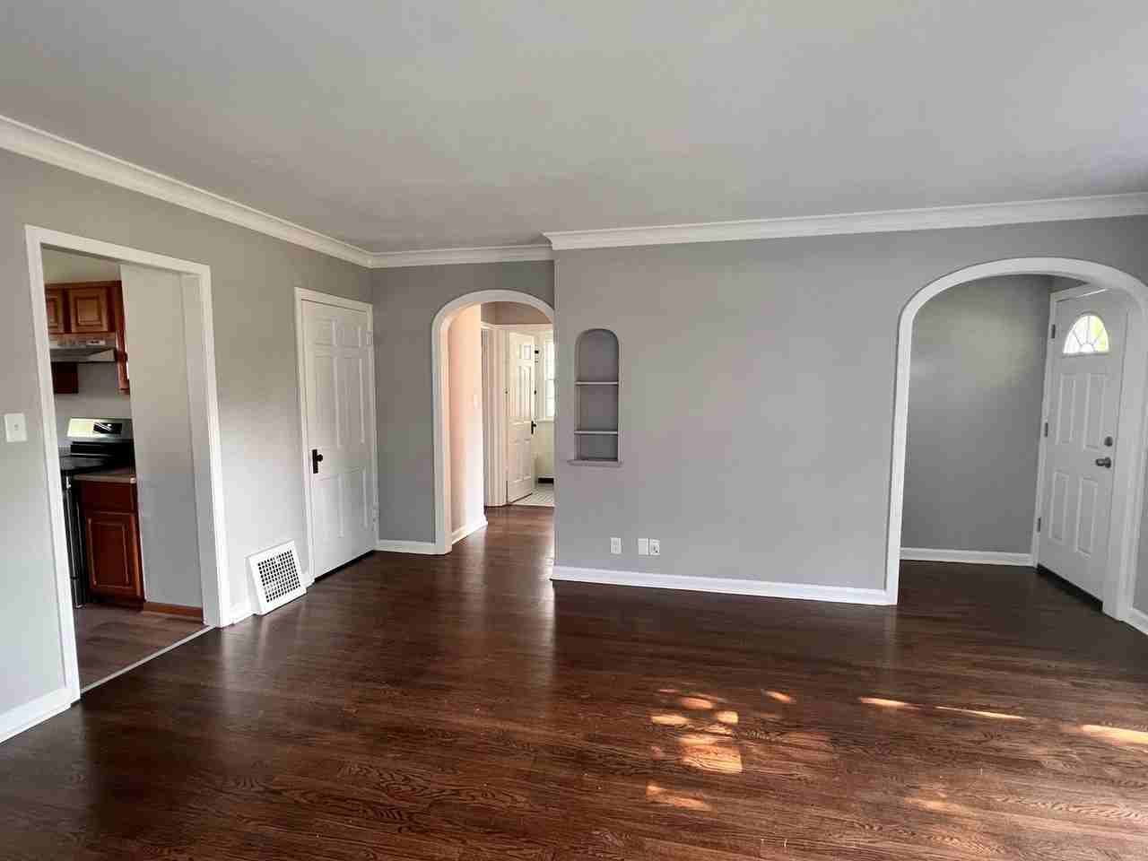 4051 N 45th St - Photo 5 of 22