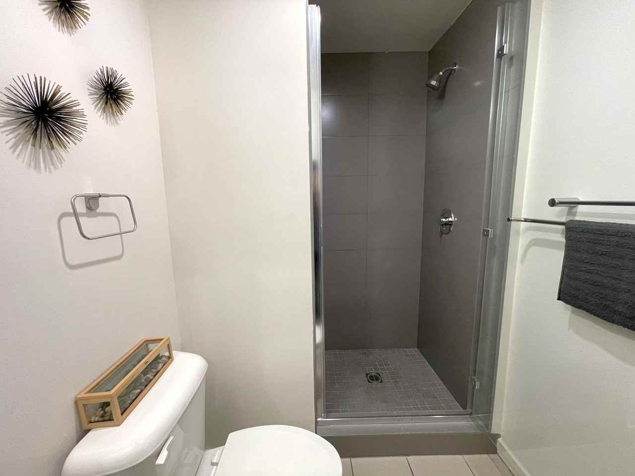 14107 W Monroe Pl - Photo 7 of 28