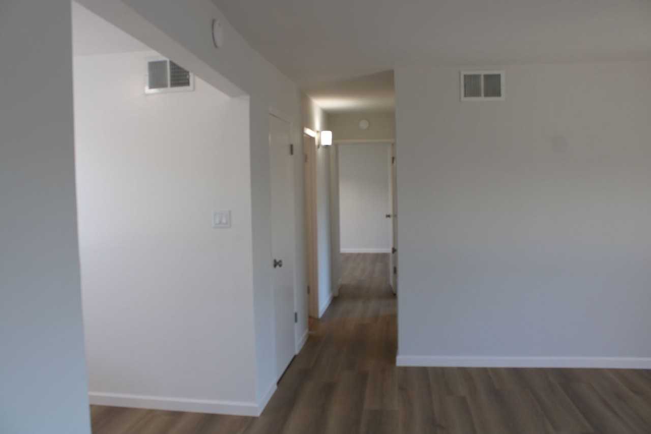 400 Orange St #306 - Photo 7 of 23