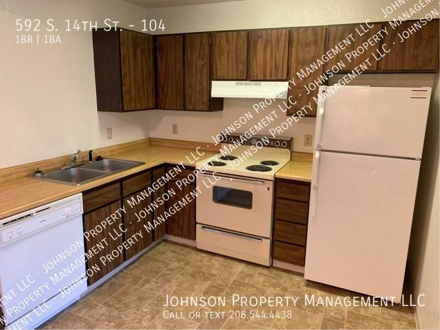 592 S 14th St #104 - Photo 2 of 15