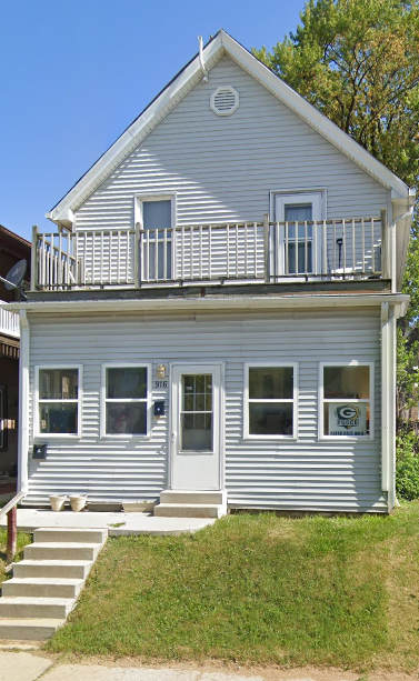 916 Monroe Ave - Photo 2 of 7