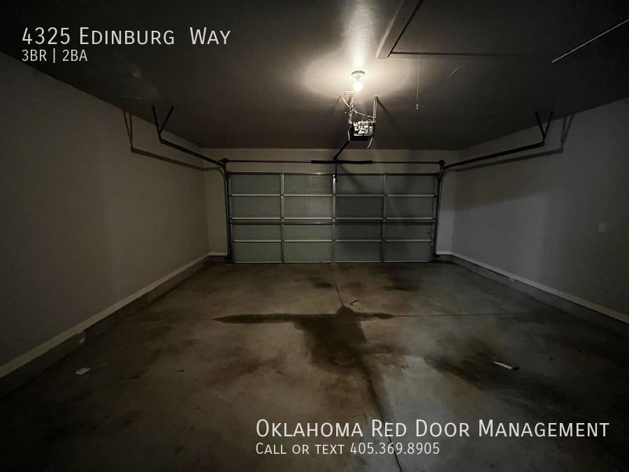 4325 Edinburg Way - Photo 4 of 19