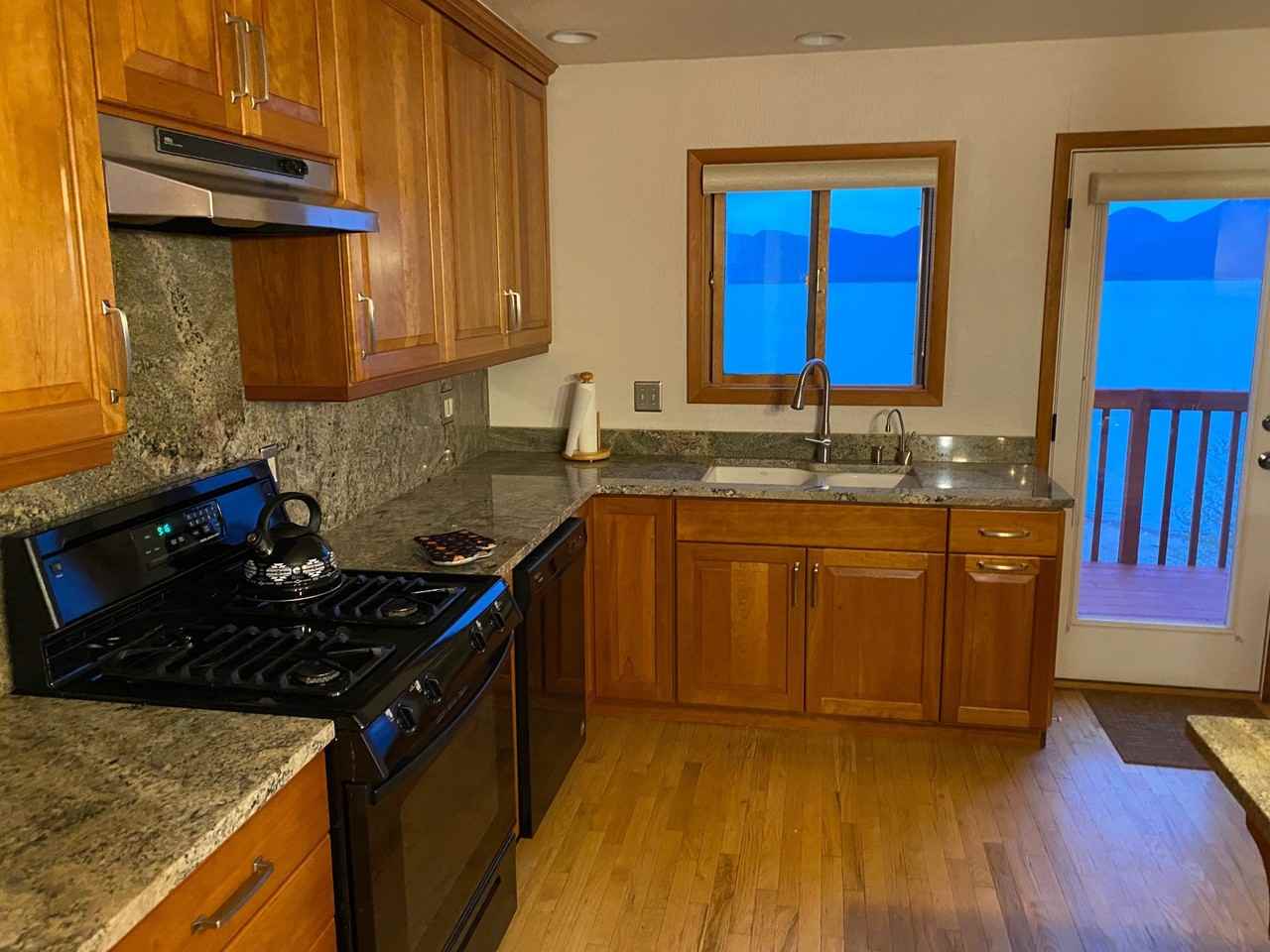 540 Shoreline Dr #NA - Photo 2 of 19