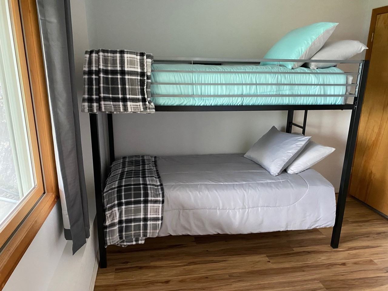 540 Shoreline Dr #NA - Photo 6 of 19