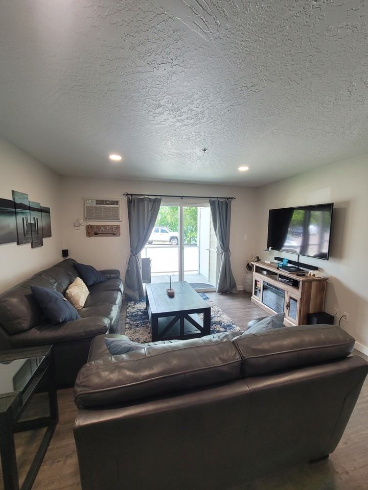 1 Kootenai Ave #10
