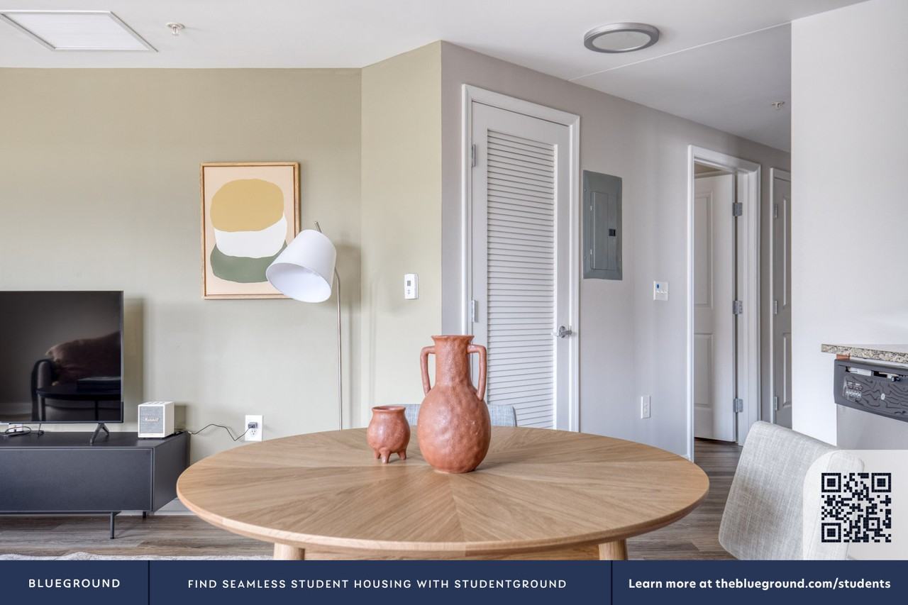 11351 Woodglen Drive - Photo 7 of 49