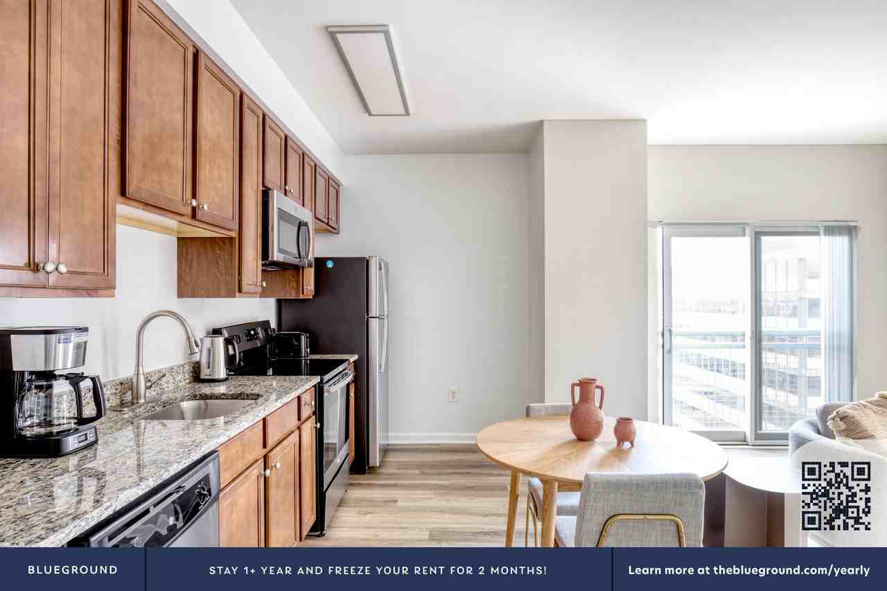 11351 Woodglen Drive - Photo 7 of 39