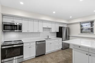 369 Partridge St - Photo 1 of 1