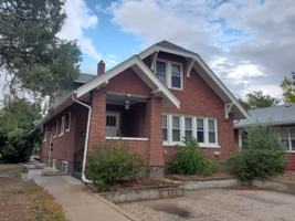 featured image of 204 E 3rd Ave #3