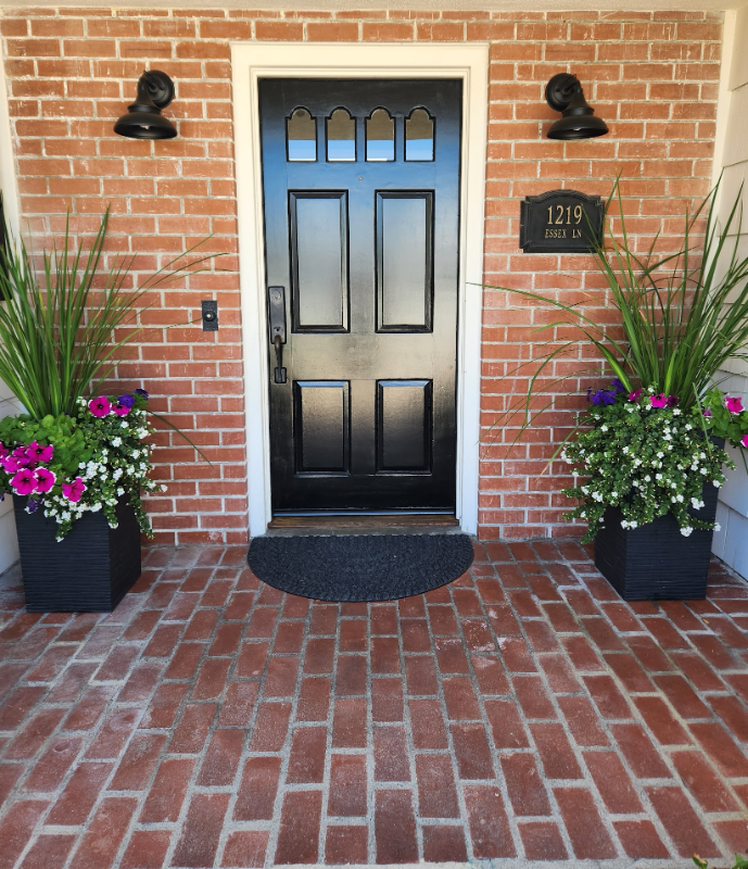 1219 Essex Lane - Photo 2 of 24