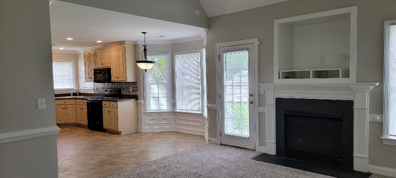 329 Lafollette Dr - Photo 3 of 23