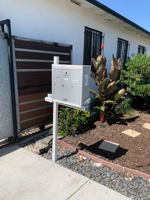 1732 W 104th St #1732 - Photo 2 of 43