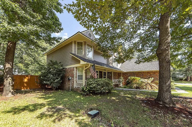 101 Knottingham Dr - Photo 2 of 15